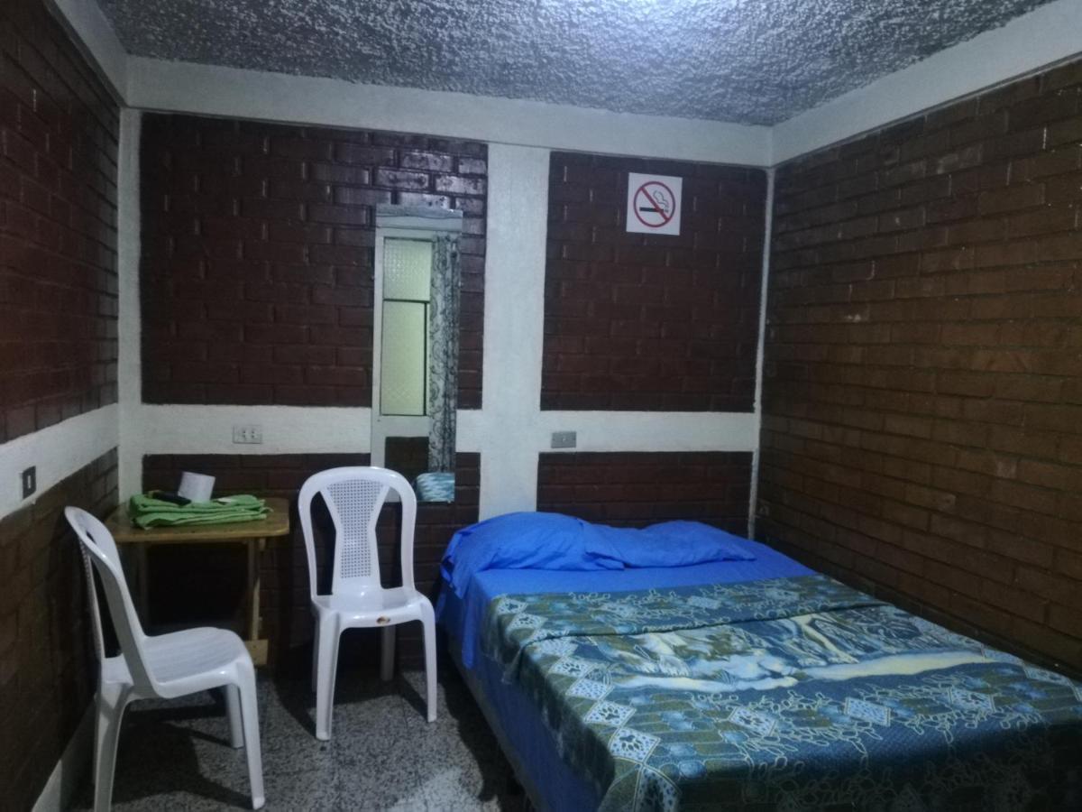 Hotel El Meson Guatemala ภายนอก รูปภาพ