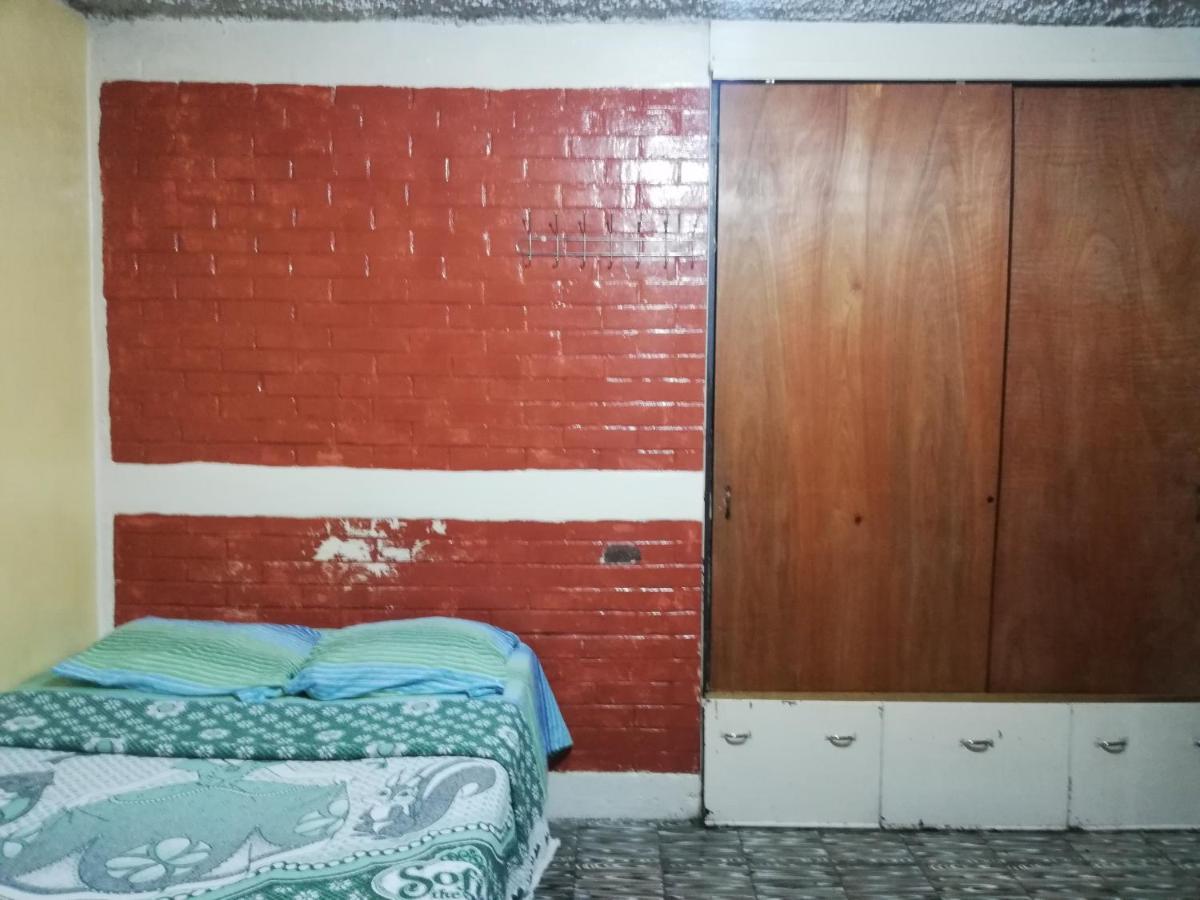 Hotel El Meson Guatemala ภายนอก รูปภาพ
