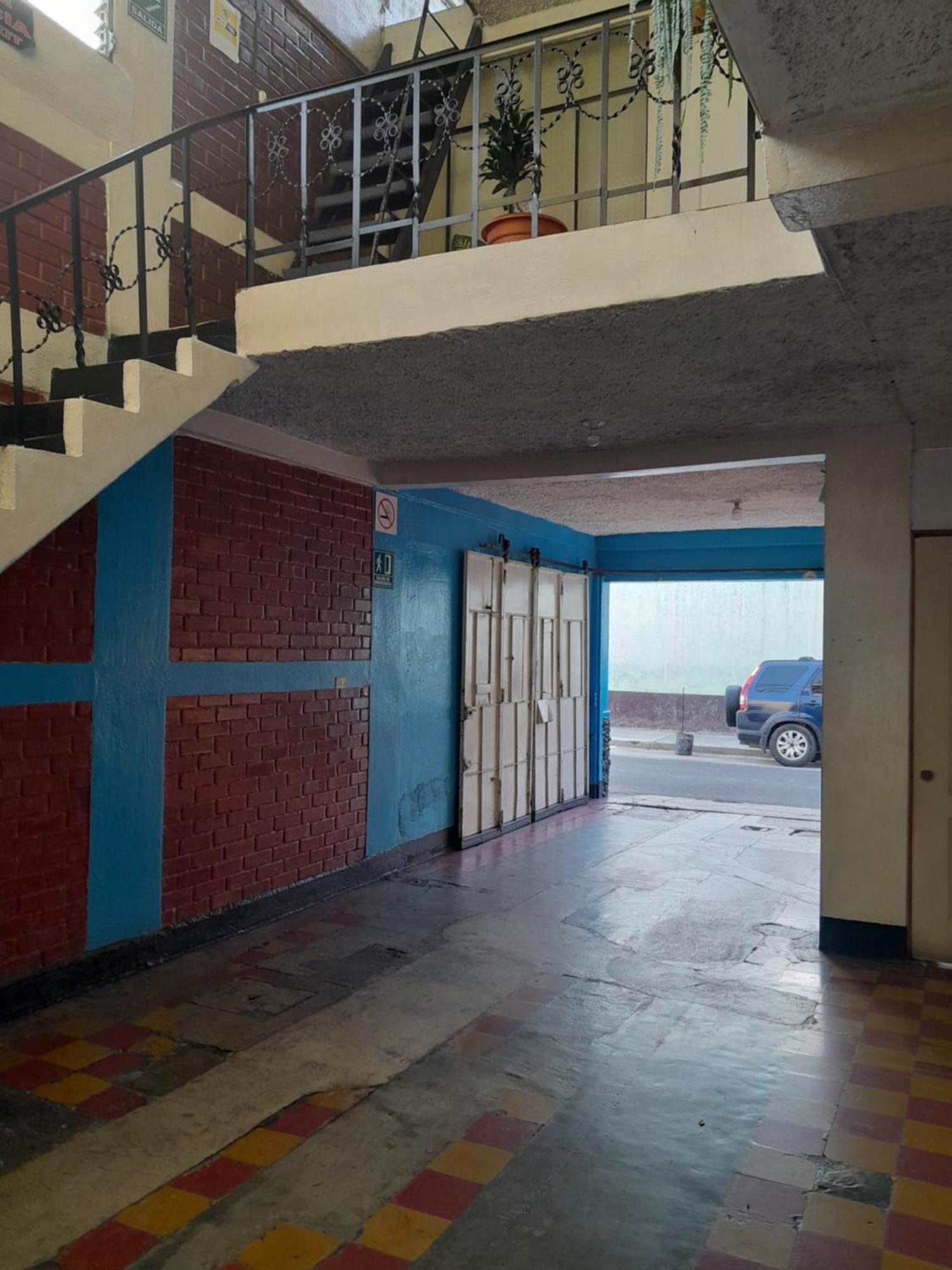 Hotel El Meson Guatemala ภายนอก รูปภาพ